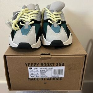 New Yeezy Boost 350